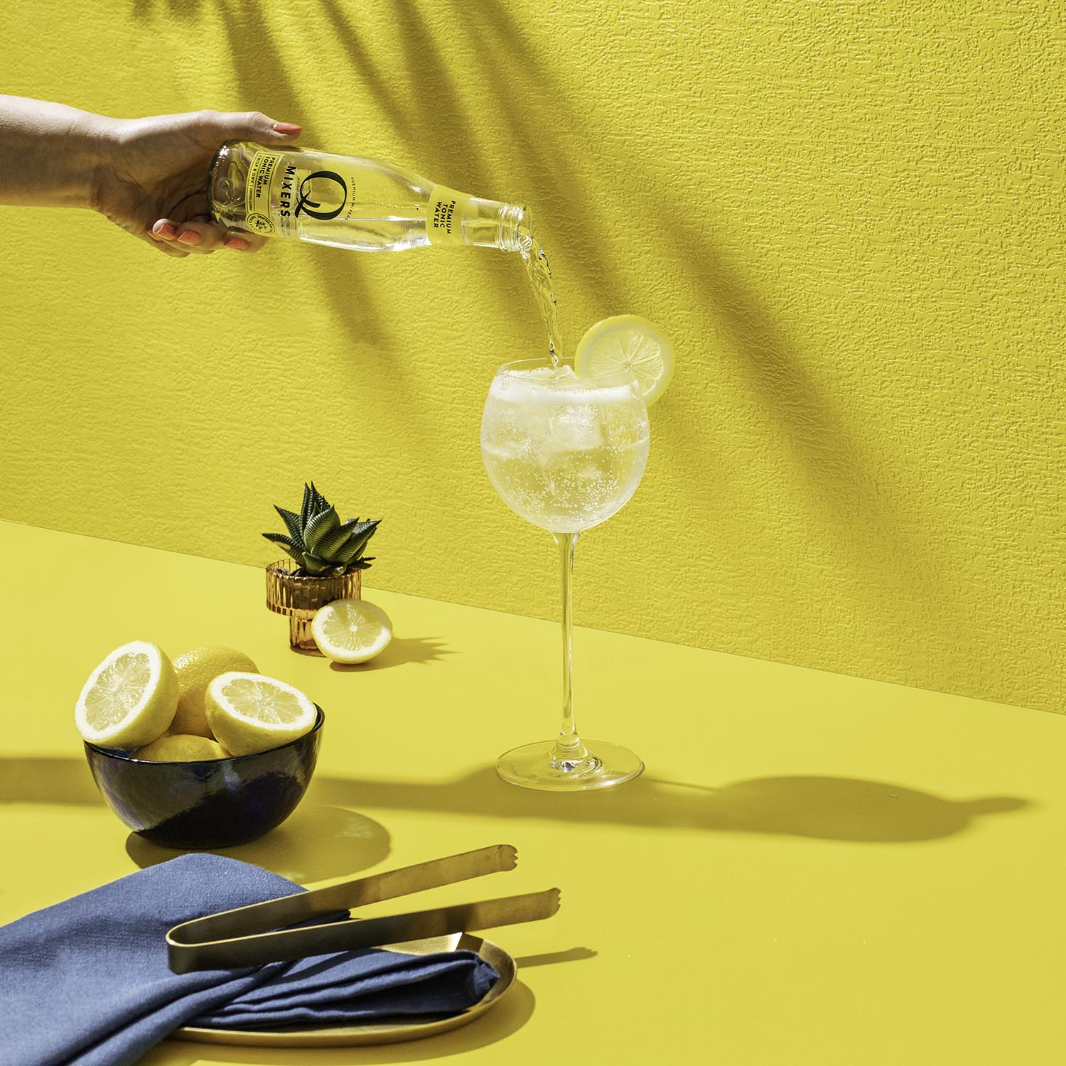Q Mixers Tonic Action Bottle 1x1