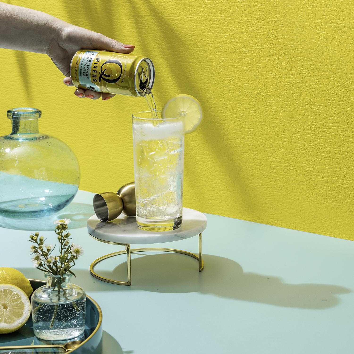 Q Mixers ElderflowerTonic Action Can 1x1